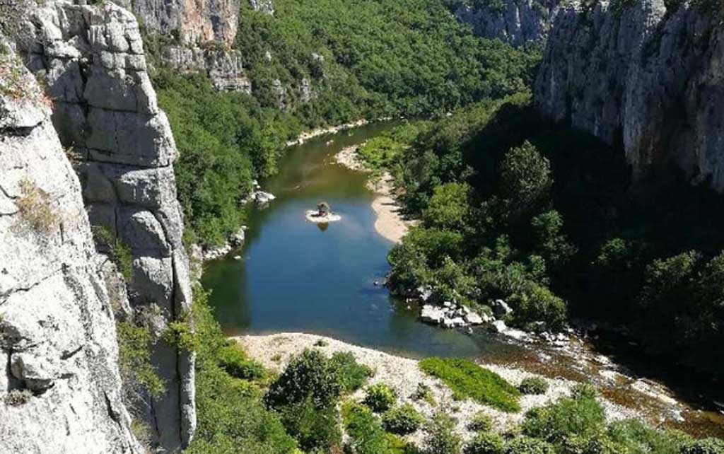 Camping Les Actinidias
