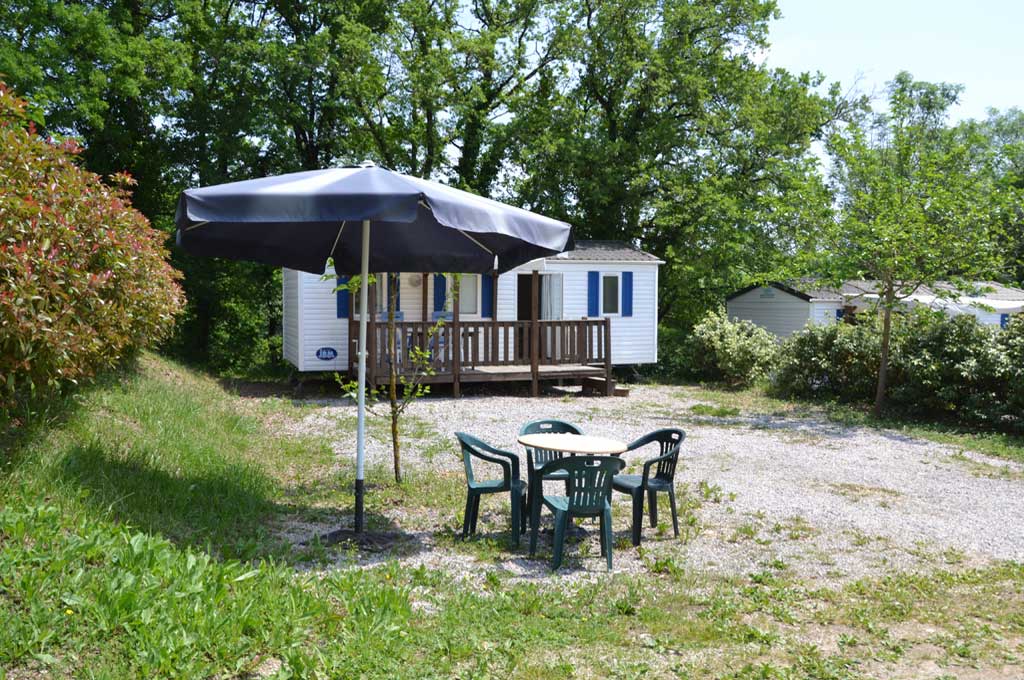 Camping du Lac de Parisot
